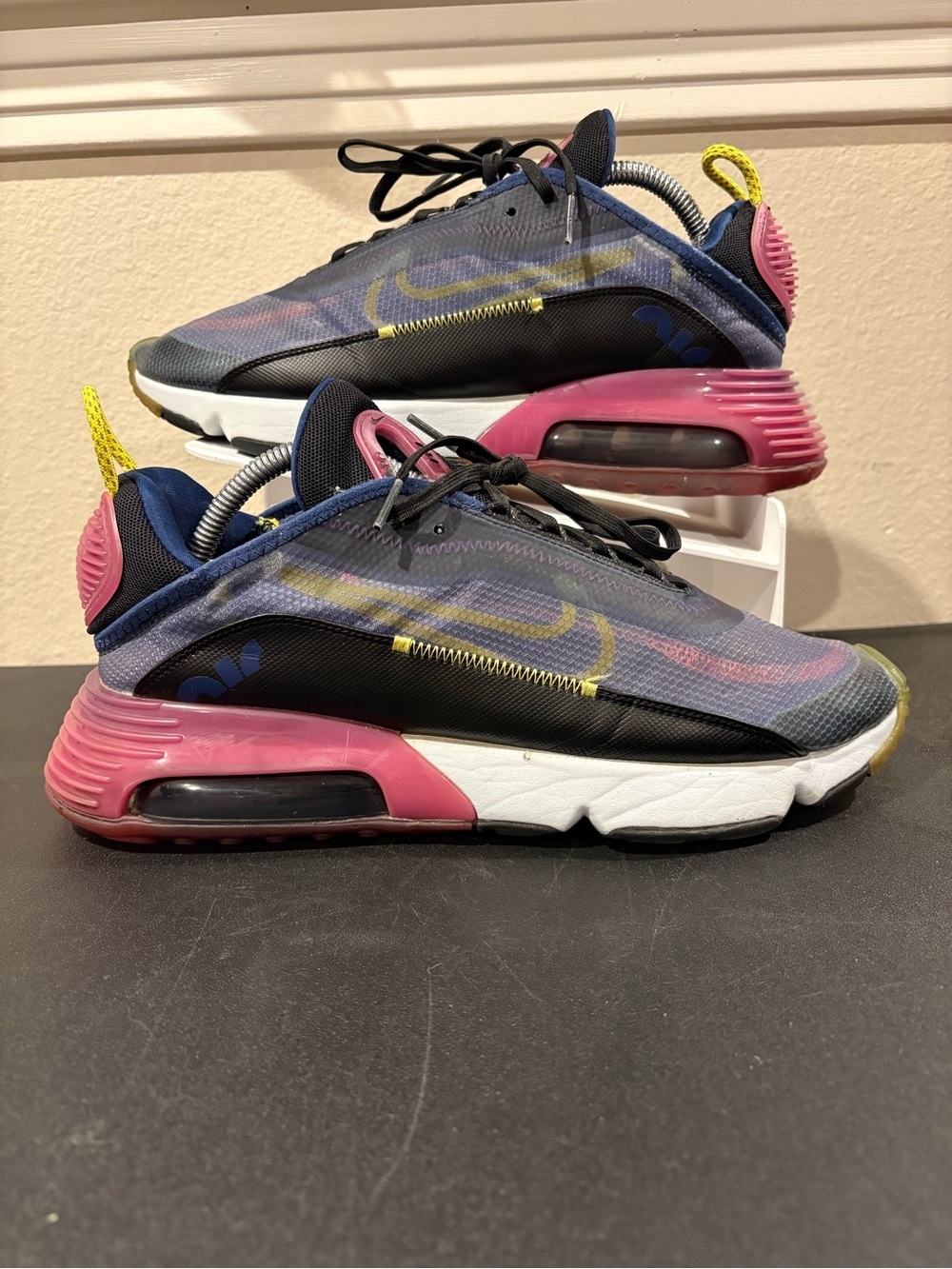 Nike Air Max 2090, CT7695-401, Blue Void/Fuchsia, Mens Running Shoes, Size 10